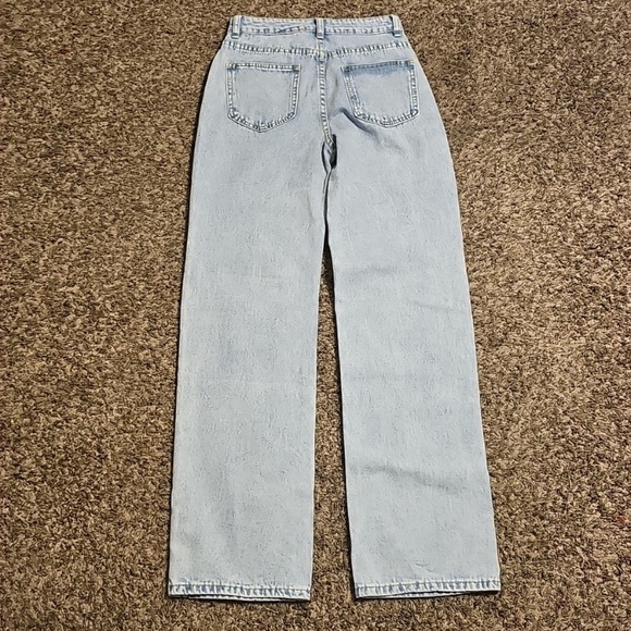 NWOTS Shein Women’s Light Blue Jeans, straight leg jeans. Size Extra Small - Picture 8 of 9
